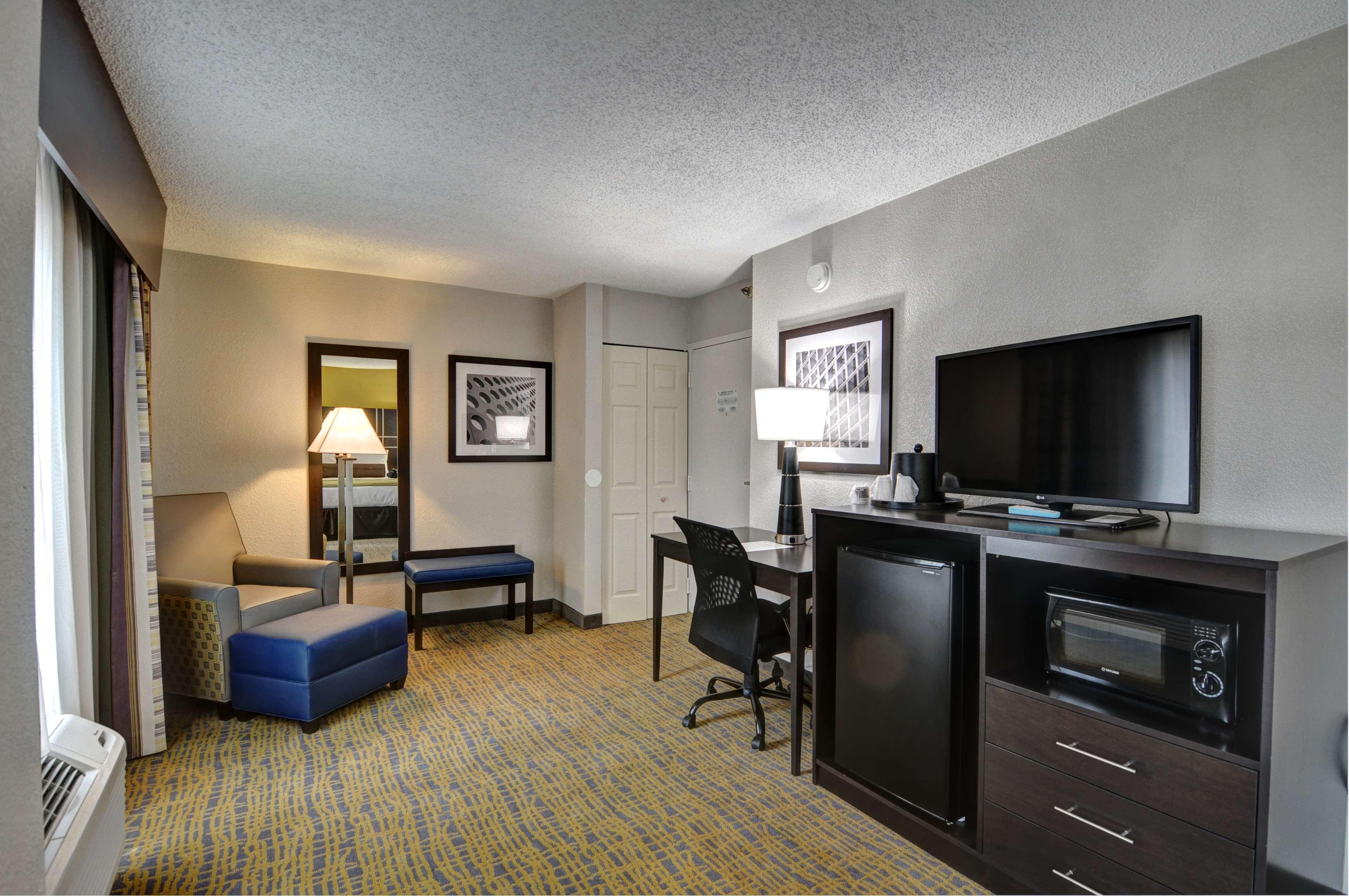 Best Western Plus Hanes Mall Winston-Salem Zewnętrze zdjęcie