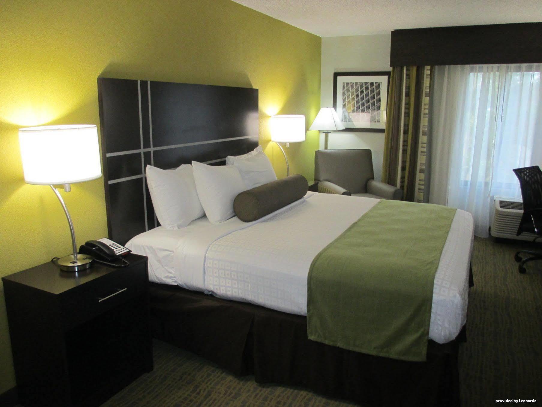 Best Western Plus Hanes Mall Winston-Salem Zewnętrze zdjęcie